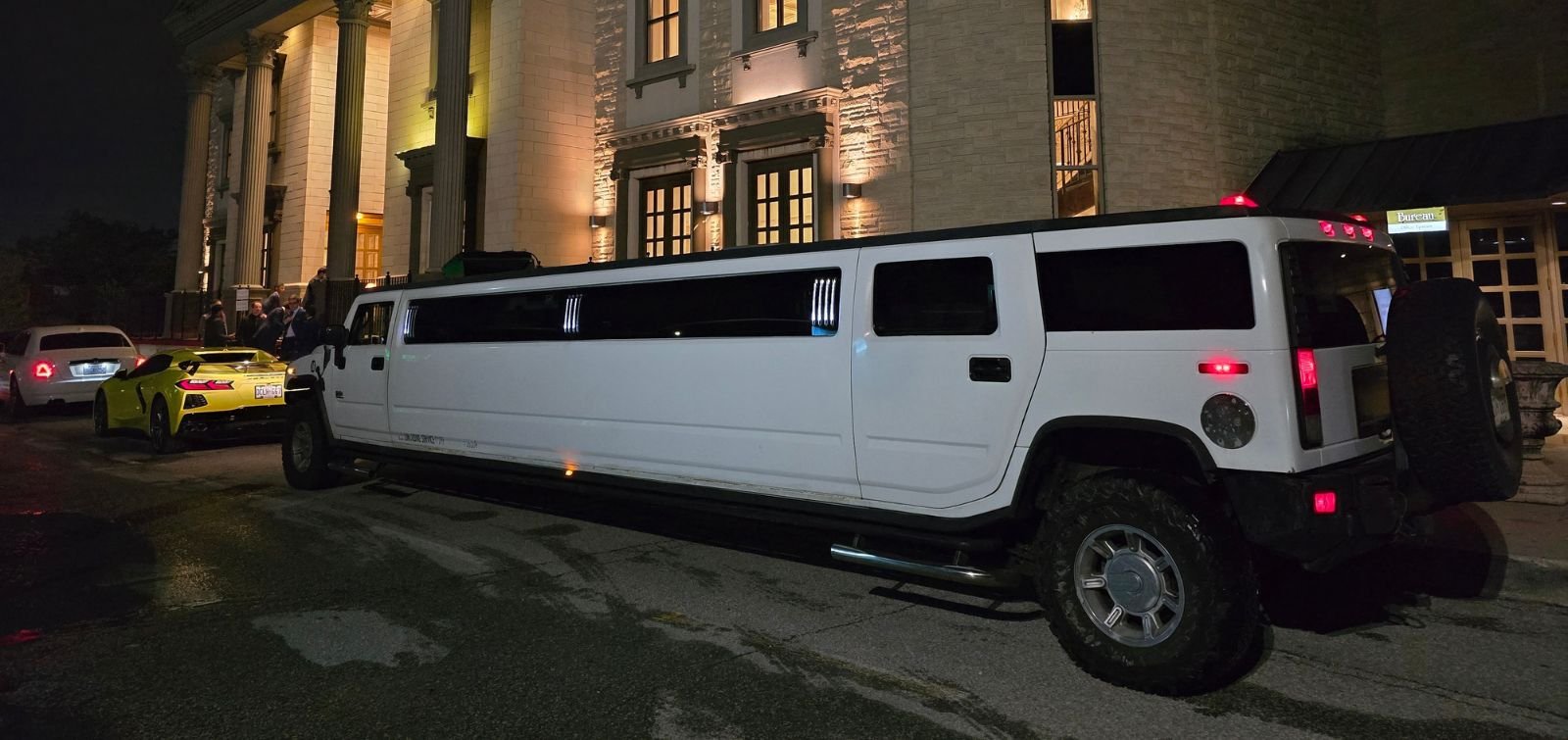 Hummer Limo Rental Markham